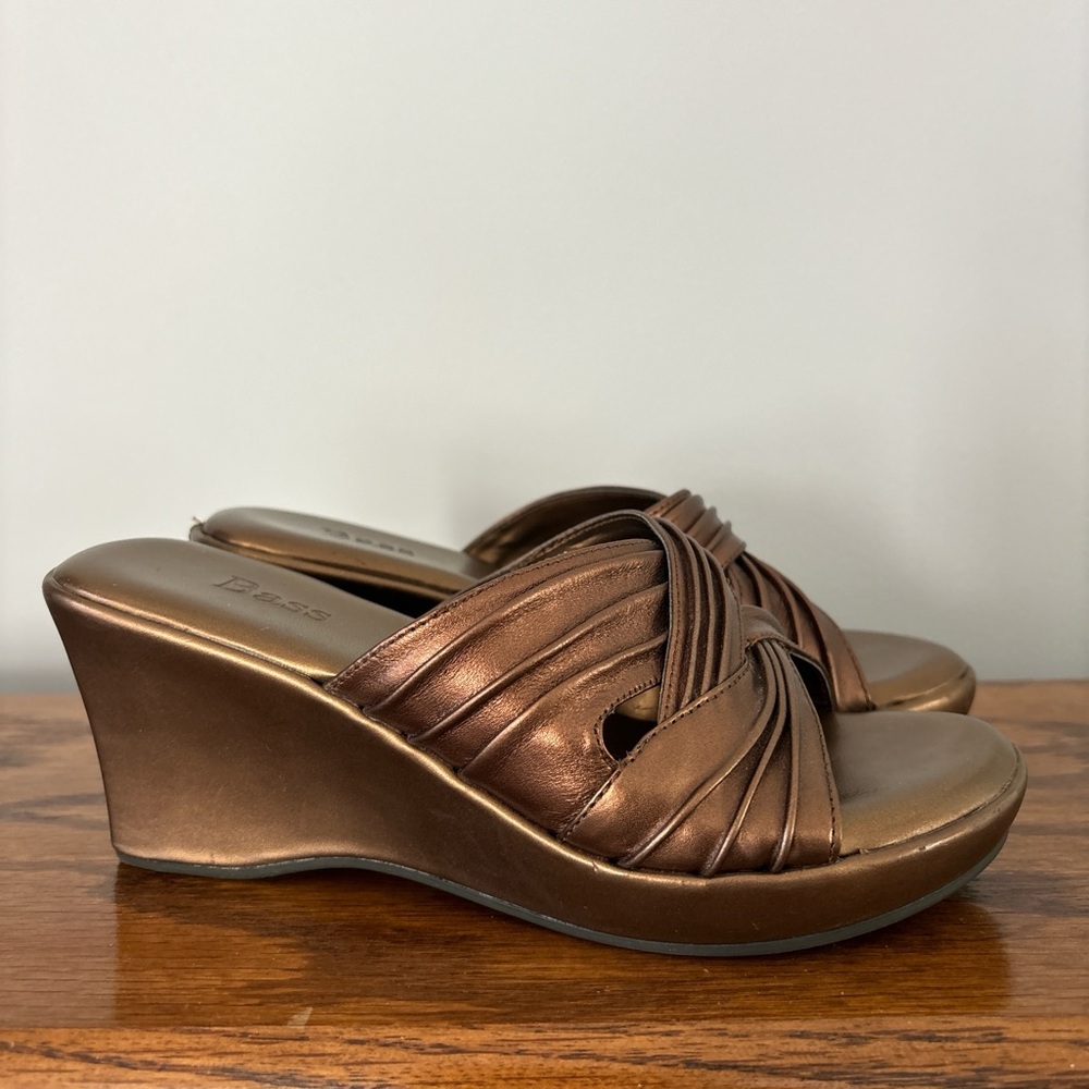 Bass Bronze Wedge Sandals